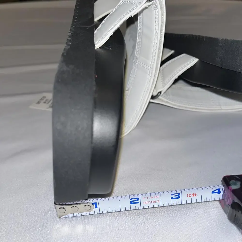 SM New York Steve Madden Moana Women's 10M White Black Slides Sandals Flatform